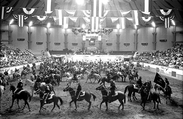 Grand Entry
San Angelo, TX
© Sue Rosoff
All Rights Reserved : Rodeo : Sue Rosoff Photography
