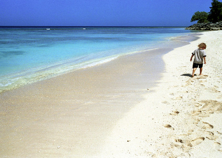 Emon Day, Kwajalein, RMI, © Sue Rosoff, all rights reserved